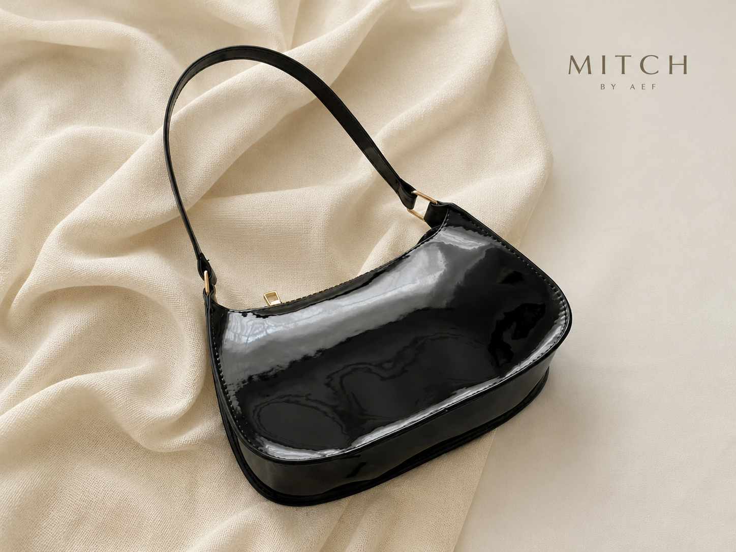 Sac épaule femme noir verni en similicuir, modèle souple et élégant MITCH BY AEF #Mûre Noire